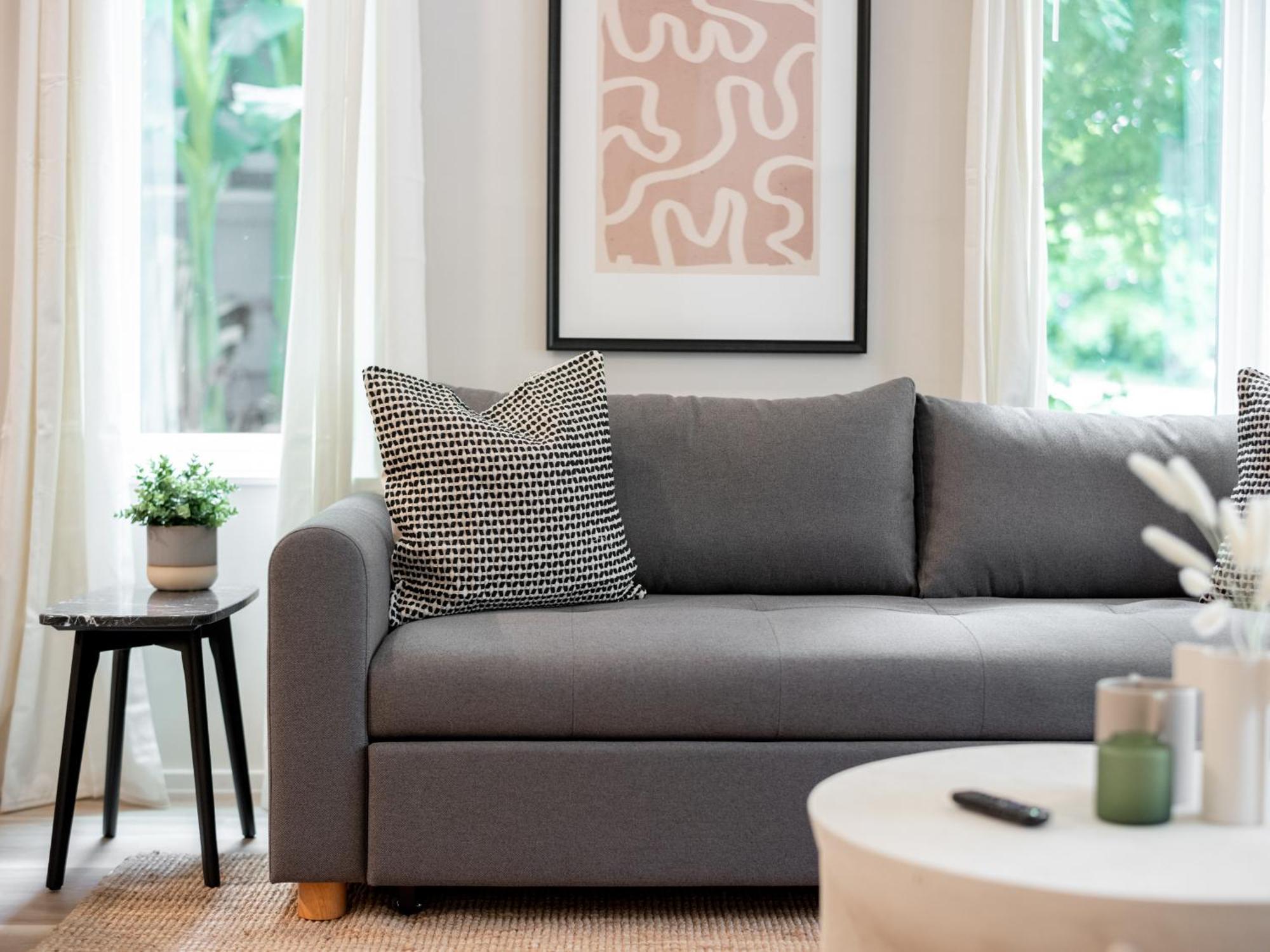 Apartment Winton Flats By Milapad *